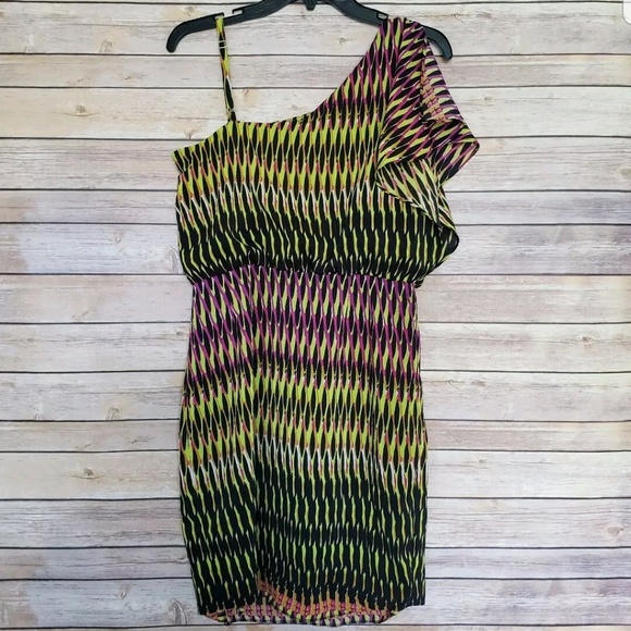 Calvin Klein Dress Size 4 - Picture 2 of 3